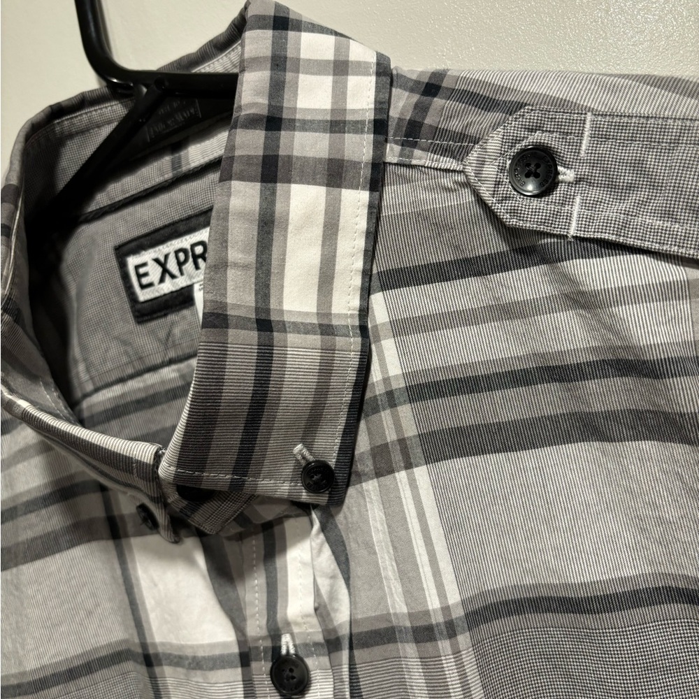 Express Men’s Button Up - Picture 2 of 6